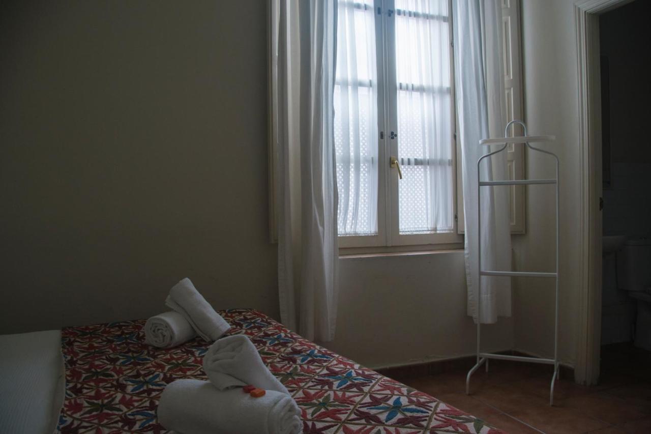 Hostal Callejon Del Agua Σεβίλλη Εξωτερικό φωτογραφία